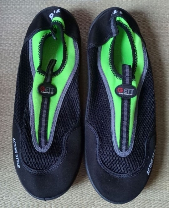 マリンスポーツ用ブーツ