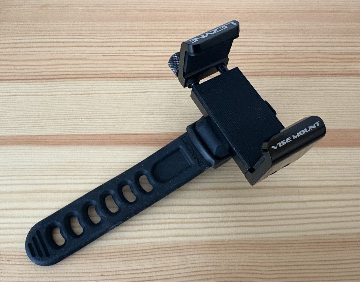 LEZYNE SMART VISE MOUNT / смартфон крепление 