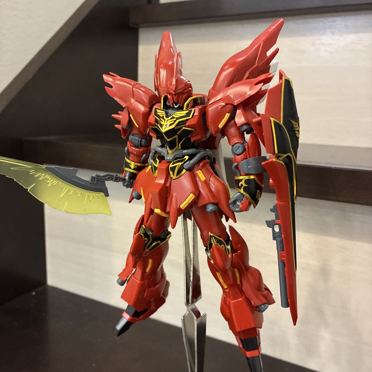 Yahoo!オークション -「hg ユニコーンガンダム 完成品」の落札相場