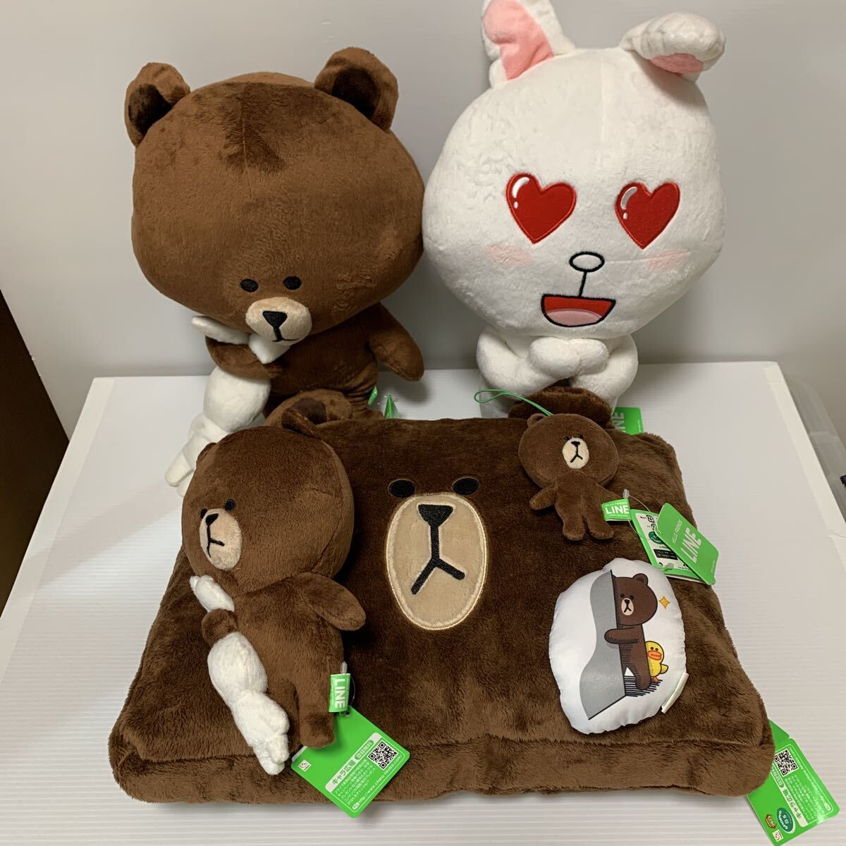 LINE　BIGぬいぐるみ　クッション　マスコット