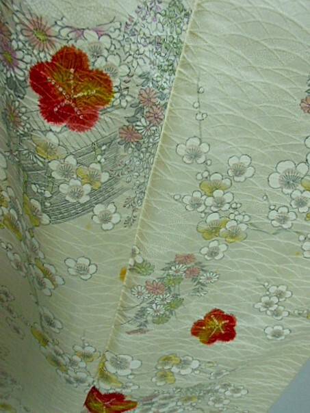 ■黒猫■★小紋着物　　梅・菊　正絹　 身丈154cm 裄丈65cm 袷 　 仕立