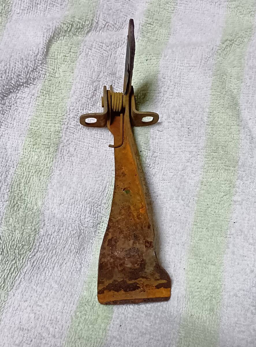 旧車　グロリアスーパー6 ボンネットレバー