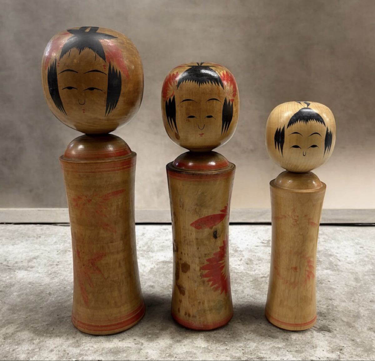 伝統こけし 3体まとめ こけし 郷土玩具 昭和レトロ 民芸品 置物 26㎝ 23