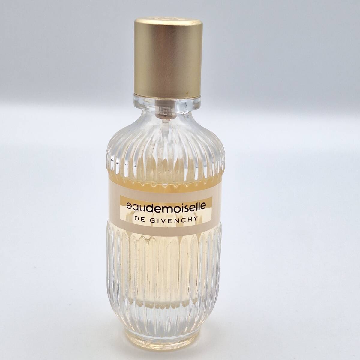GIVENCHY Givenchy EAU DE MOISELLE EDT 50mlo-domowazeru духи аромат осталось много ji van si.[10857]
