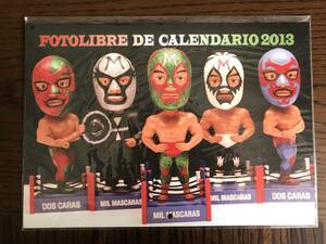 ② photo Livre calendar 2013 mascara s Professional Wrestling Mexico self writing brush autograph 