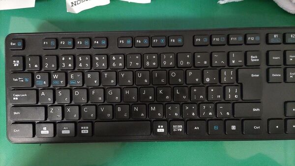 ワイヤレスキーボード ブラック 日本語配列