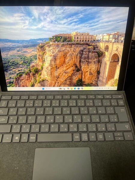 Microsoft Surface Pro 7+ i5-1135G7 メモリー8 GB ストレージ128GB キーボード