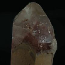 リチウム クォーツ 114.3g ARS280 ブラジル 天然石 原石 鉱物 水晶 パワーストーン 赤紫 ファントム_画像3