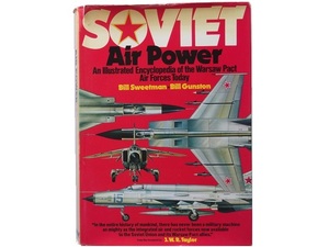 洋書◆ソビエトの空軍写真集 本 飛行機 戦闘機 軍用機 ヘリコプター ソ連 ロシア