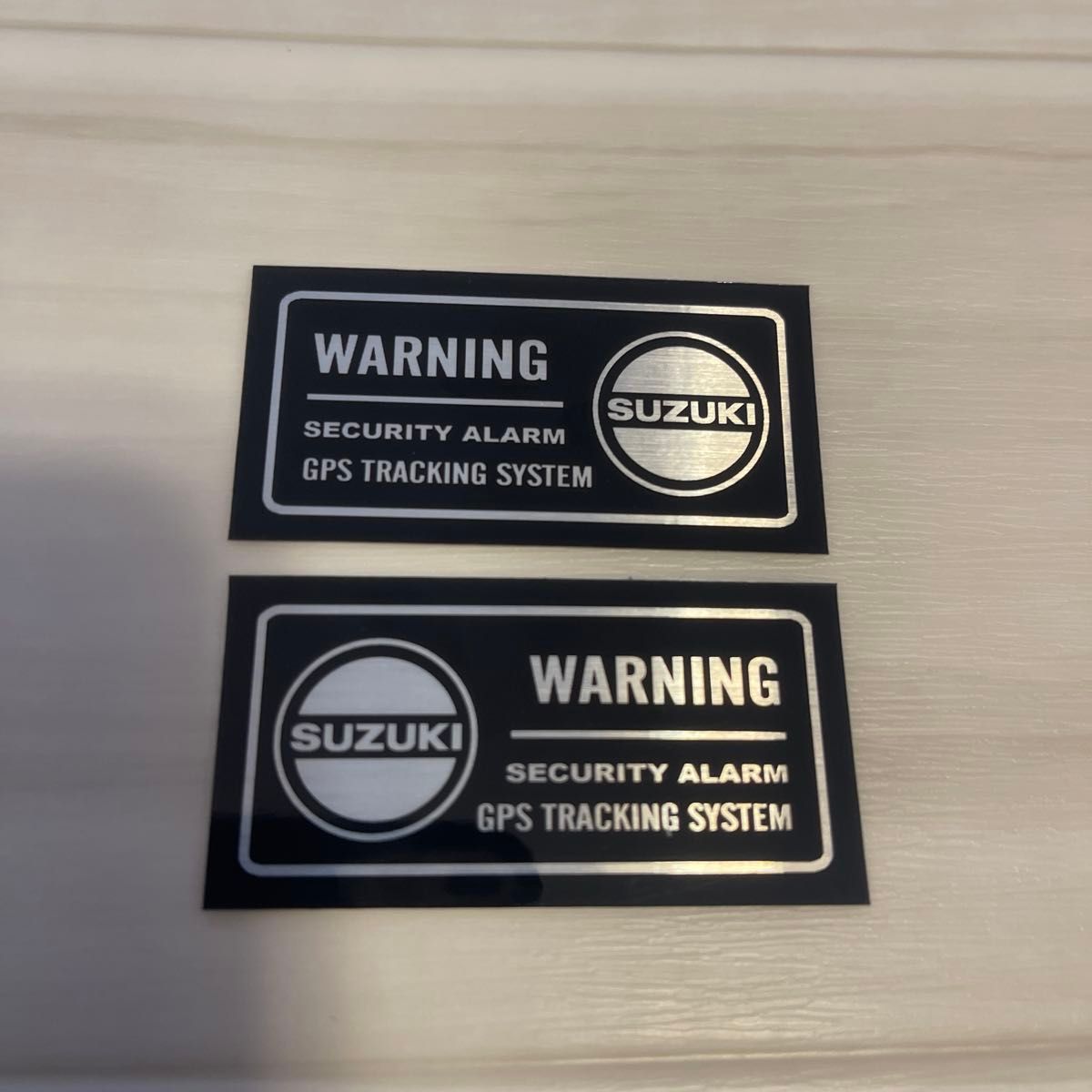 スズキ　セキュリティステッカー