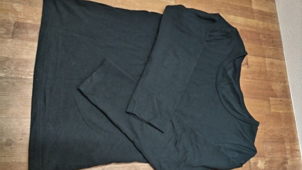 GU ヒートテック ブラック 長袖Tシャツ 120