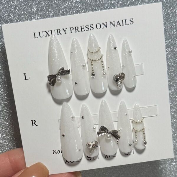 23【サイズオーダー】 ネイルチップ フレンチガーリー 韓国 ワンホン うるうる ちゅるんネイル リボン ホワイト 量産 推し