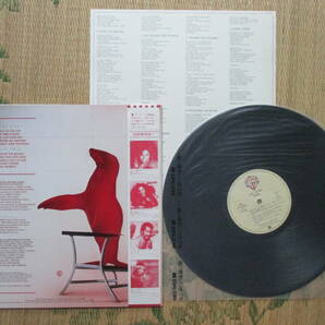 LP Rufus「SEAL IN RED」国内盤 P-11291 帯付き 盤・帯・ジャケットとも綺麗 解説・歌詞に微かな黄ばみの画像2