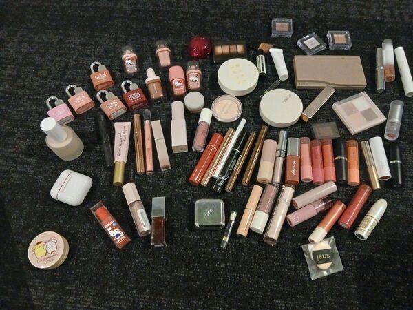 コスメまとめ売り 大量セット デパコス プチプラ 韓国コスメ その1 未使用品多数有