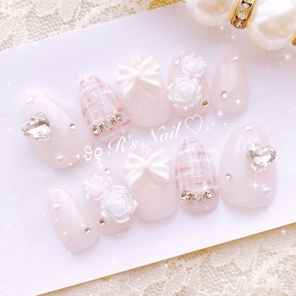 ネイルチップ ツイード ちゅるん フレンチガーリー ワンホン 量産型 韓国 大人可愛い 推し y2k スト系 りぼん 乳白色