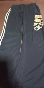 Adidas Sweat Black, логотип золотые брюки size s