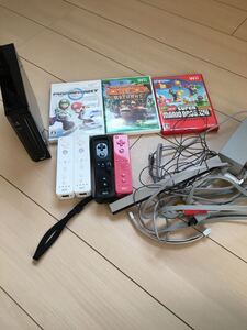 wii☆本体、コード、ジョイコン4つ、ソフトセット
