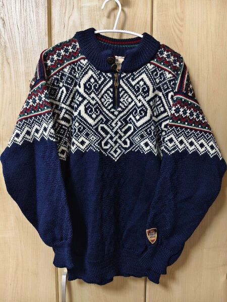 【DALE OF NORWAY】 ダーレオブノルウェイ ノルディック柄ニット