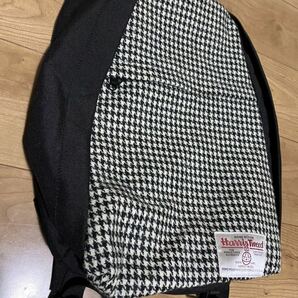 新品可愛い☆ciaopanicチャオパニック&ハリスツイードコラボリュックharristweedバックパックモノトーン黒色千鳥格子柄完売品男女兼用の画像3