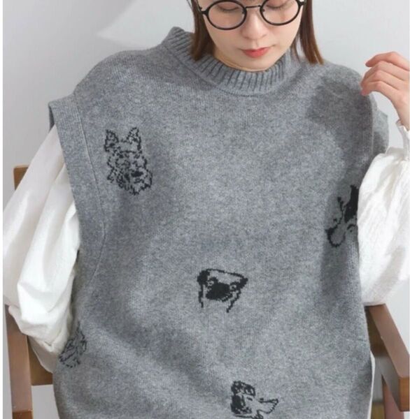 Lupilien ルピリアン ニットベスト【モクグレー】ジャガード編み 犬柄 ノースリーブニット 犬好き 犬モチーフ