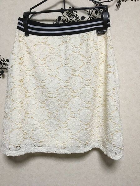 ALGY 白色スカート 150cm