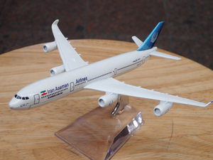 i Ran *a-sema-n aviation (Iran Aseman Airlines) A340| model airplane ( die-cast made ), passenger plane 