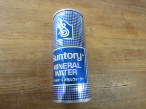  Suntory mineral water breaking the seal settled empty can ×1.