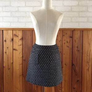 上品 COMME CA MODELS レディース ツィード ミニスカート Sサイズ タイト 台形 黒系 シルバーラメ糸混 コムサモデルズ 秋冬物 U