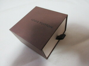 ルイ・ヴィトン Louis Vuitton 空き箱 ＜O＞ 92mm × 93mm × 58mm（中古）