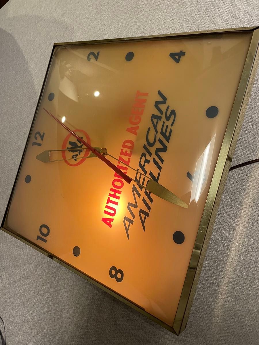 【希少品】AMERICAN AIRLINES アメリカンエアライン ネオンクロック　壁掛け時計 ビンテージ　アンティーク　