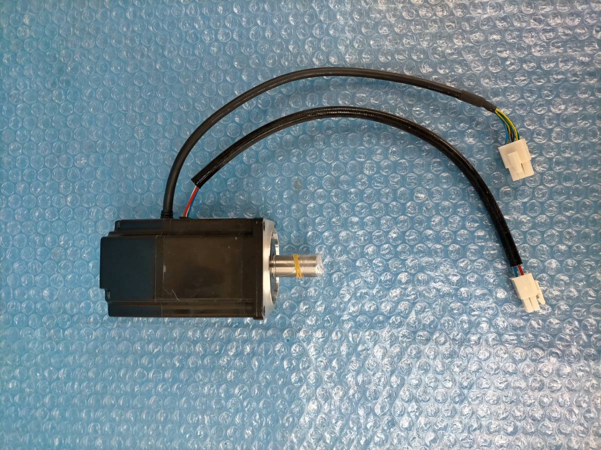 52%OFF!】 新品YASKAWA 安川電機 ACサーボモータ SGMJV-08A3A21