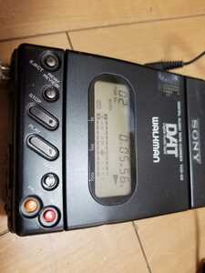 SONY DAT Walkman TCD-D3 Junk 