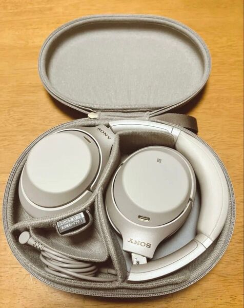 SONYワイヤレスノイズキャンセリングステレオヘッドホン WH-1000XM3 ソニー