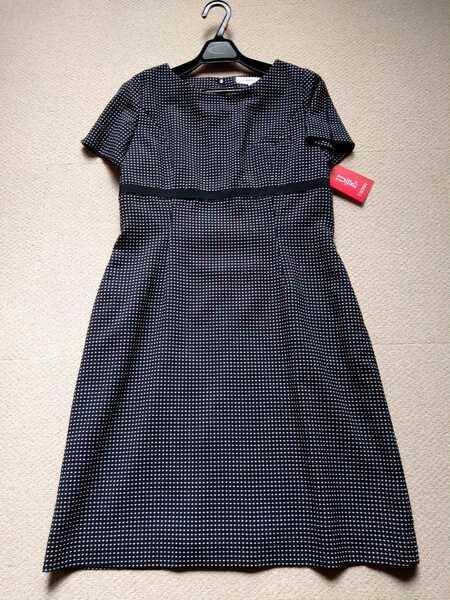 13号　半袖　ドット柄　ワンピース（株）チクマフォーマル　イベントコンパニオン　制服　受付　OL オフィス　日本製　新品　レディース