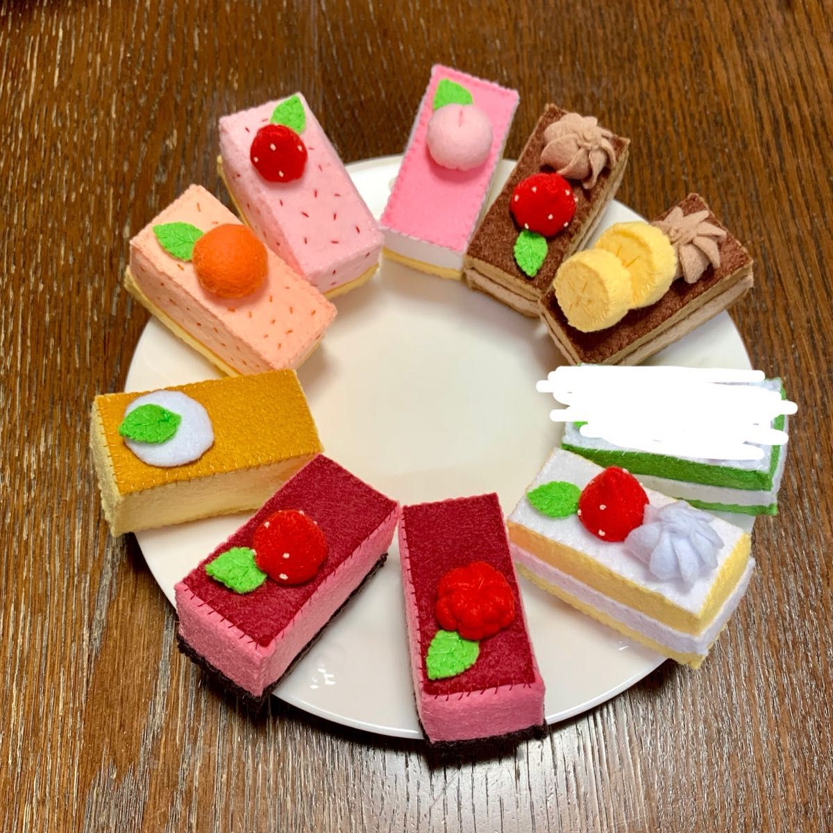 1切れ価格　長方形のままごとケーキ　フェルトおままごと ままごと ハンドメイド フェルト 四角ケーキ　手作り