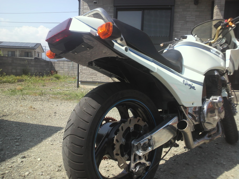 フェンダーレス GPZ900の値段と価格推移は?|14件の売買データから