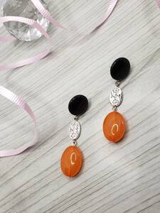 * hand made earrings 834 black orange silver oval *