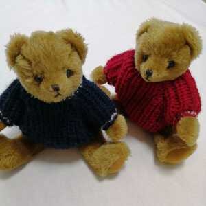 ぬいぐるみ テディベア　クマ　熊　２個セット　２体　赤　青　セーター付き　　お座り　未使用　