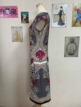 新品訳あり 4/9～11号 Tadashi Shoji タダシショージ NEW YORK&COMPANY｜ニューヨーク＆カンパニー ブラック ペイズリー柄 BC12224ND_画像4