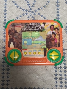 * Vintage!! LAND OF THE LOST hand-held video game *