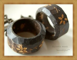 * Hokkaido a dog?* element .. natural wood / wooden . Hanaki carving design * very thick ring / hoop earrings *200