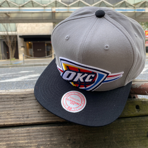 USA正規品 MITCHELL&NESS ミッチェル&ネス OKC オクラホマシティ Thunder サンダー 公式 スナップバックキャップ NBA 2トーン バスケット