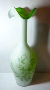 β ITALY Flower based beta vase