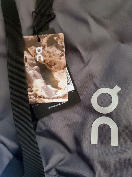 On Speed Pack 18L Lite Magnet バックパック リュック