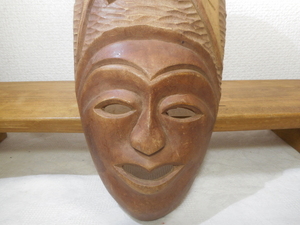  Africa ga-na tree carving surface mask author work M.PAUL lizard 