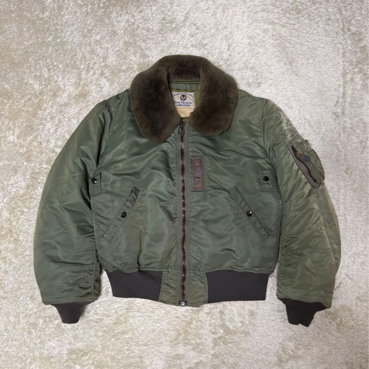 【500着限定】50s 復刻 Buzz Rickson's バズリクソンズ B-15 フライトジャケット　中綿入り　40