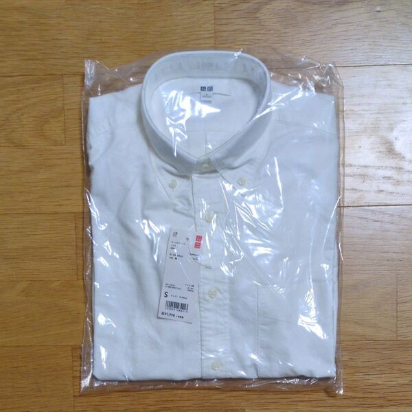 ユニクロ 長袖オックスフォードシャツ(ボタンダウン)Sサイズ