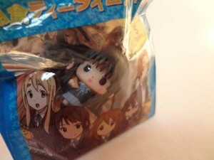 けいおん朝食ティータイムフィギュア人形ストラップ　秋山零