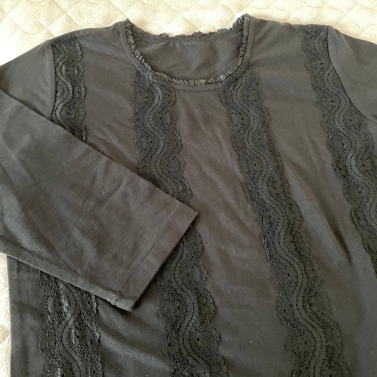 美品 ブラック レース模様 七分袖 Tシャツ カットソー M〜L 黒 トップス