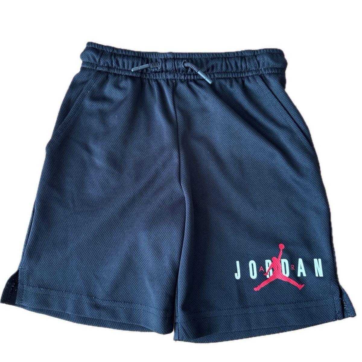 【116cm〜122cm】NIKE JORDAN キッズジョーダン ショートパンツ ブラック 